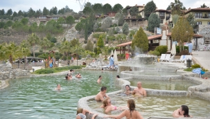 Ege'de üç büyük otel Varlık Fonu'na devredildi