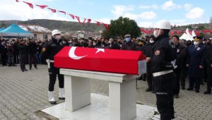 El Bab'da, hayatını kaybeden polis memuru için Kilis'te tören