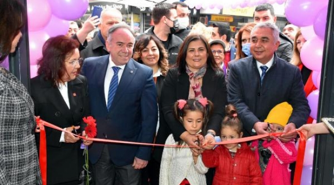 Germencik'te kadın dayanışma ve kültür sanat merkezi açıldı