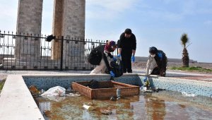 İzmir'de, Çanakkale Şehitleri Anma Parkı ve Anıtı'na 'bakımsızlık' tepkisi