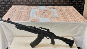 İzmir'de sahte para operasyonu