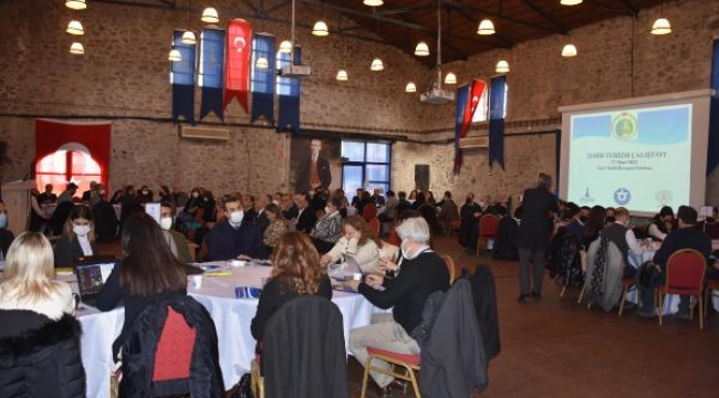 İzmir'de turizm çalıştayı düzenlendi