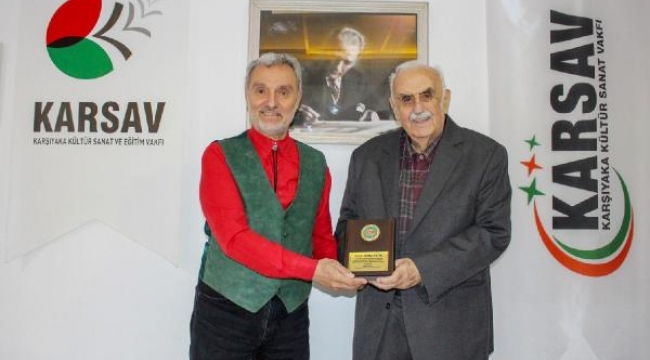 İzmirli usta spor yazarı Gürkan Ertaç'a şükran plaketi