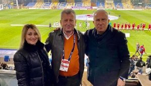 İZVAK ve Cumhuriyet Kadınları Derneği'nden alkışlanacak kampanya