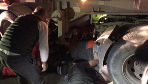 Kazaya müdahale ederken TIR'ın altında kalan polisin bacağı kesildi