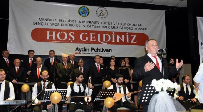 Menemen'de Türk Halk Müziği konseri