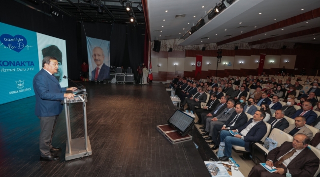 Muhalefetin İzmir temsilcilerinden Batur'a tam not