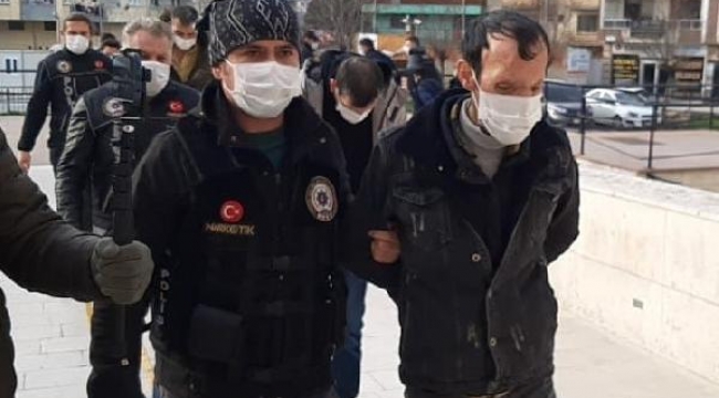  Recep Sert, uyuşturucudan gözaltına alındı..