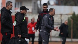 Turgutluspor, teknik adam değirmeni gibi