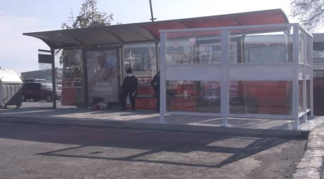 Ucube durak bir gün sonra söküldü!