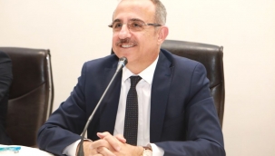 AK Partili Sürekli: Savaşırken meclis kuran başka bir millet yok!