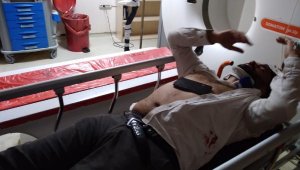 Altay'da başkanın kuzeni bıçaklandı