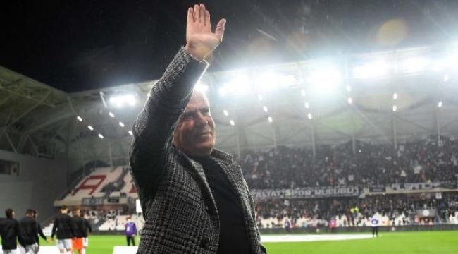 Altay'da Mustafa Denizli ile yollarını yeni ayırdı