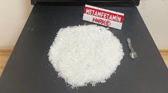 Astsubay uyuşturucu operasyonunda tutuklandı