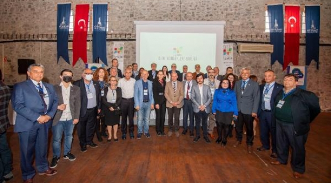 Başkan Soyer: Adil paylaşım için tek çözüm demokrasi