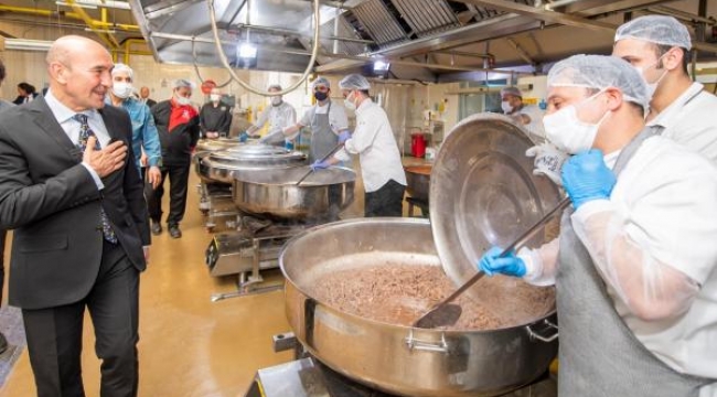 Başkan Soyer: Dayanışma bereketi ramazan ayında da sürsün