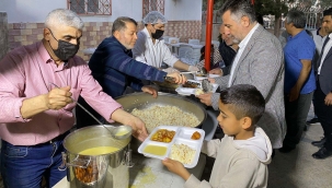 Bayraklı Belediye Başkanı Sandal: Dayanışmamız hiç bozulmasın