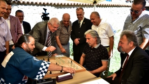 Bornova'da Uluslararası Türk Daması Turnuvası heyecanı