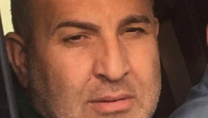 Cafe-bar sahibi baltayla öldürüldü