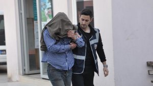 Datça'da göçmen kaçakçısı 2 kişi tutuklandı