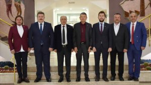 Denizli OSB'de Uslu ve yönetim kurulu güven tazeledi