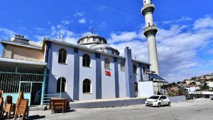 Depremde hasar gören Eyüp Ensari Camii'ne güçlendirme desteği