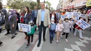 Gaziemirli minikler, can dostların haklarına dikkat çekti