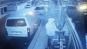 İftar vakti 100 bin liralık kasa hırsızlığı kamerada