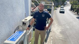 İş yerinden klima çalan hırsızlar kamerada