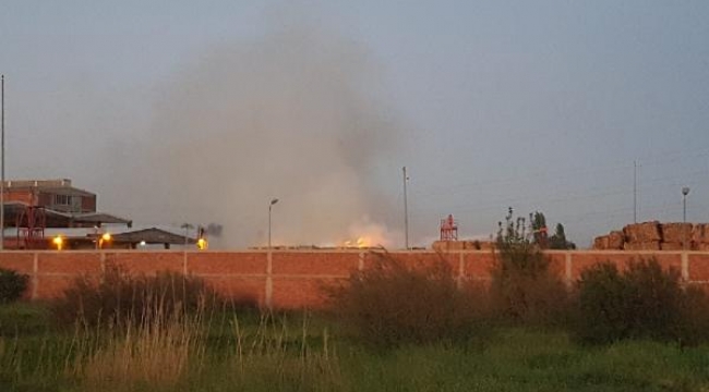 İzmir Tire'deki kağıt fabrikasında yangın