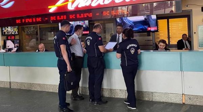 İzmir zabıta ekipleri bayram öncesi denetimlerini sıklaştırdı