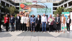 Karşıyaka'da Eko Pazar açıldı