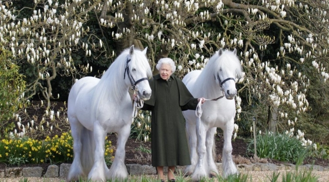 Kraliçe Elizabeth 96 yaşında!