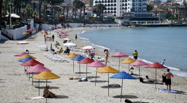 Kuşadası'nda doluluk oranı yüzde 80'e çıktı