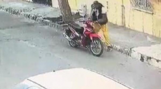 Motosiklet hırsızlığı kamerada