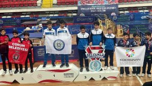 Muğla Büyükşehir Belediyespor masa tenisinde şampiyon