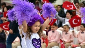 Muğla'daki 23 Nisan kutlamaları engel tanımadı