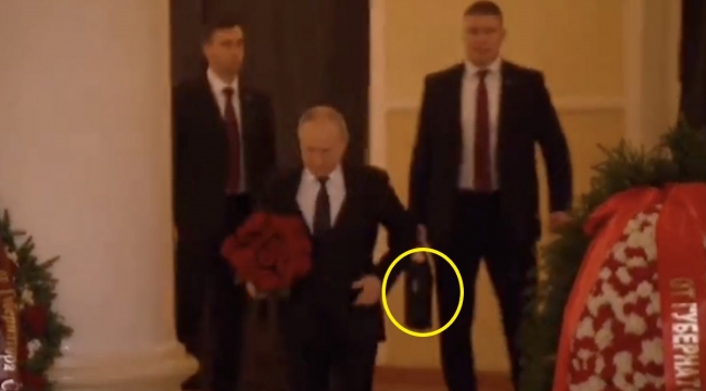 Putin, nükleer şifrelerin olduğu çantayı cenaze de bile yanından ayırmadı