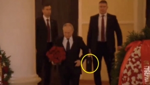 Putin, nükleer şifrelerin olduğu çantayı cenaze de bile yanından ayırmadı