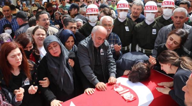 Şehit Teğmen Kerek, toprağa verildi