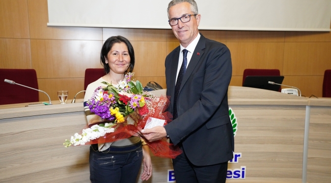 Uzmanından uyarı: Annenin beslenmesi, çocuklarını da etkiliyor