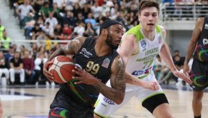Yukatel Merkezefendi Belediye Basket - Aliağa Petkimspor: 78-93
