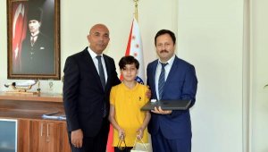 'Zorbadan korkma! Siberay sana kanka' sloganıyla birinci oldu