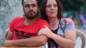 5 aylık ikizlere hamile kadın banyoda ölü bulundu