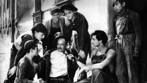 72 yıllık tarihi filme 'özel' gösterim