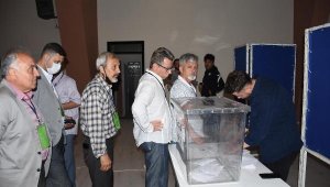 Altay'da geçici yönetim görevde