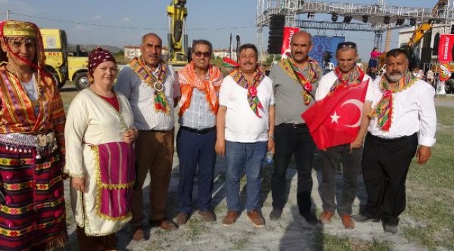 Aydın'da 'Yörük Toyu' renkli görüntülere sahne oldu