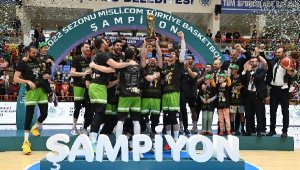 Basketbolda Ege damgası