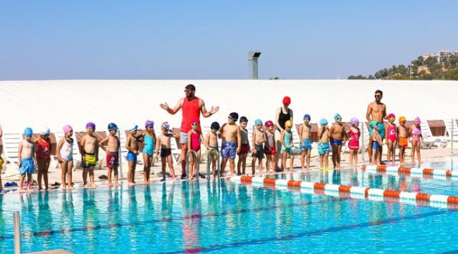 Bayraklı Belediyesi yüzme kursu kayıtları başlıyor