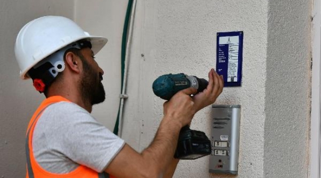 Bayraklı'da 31 bin 146 yapıya kimlik belgesi